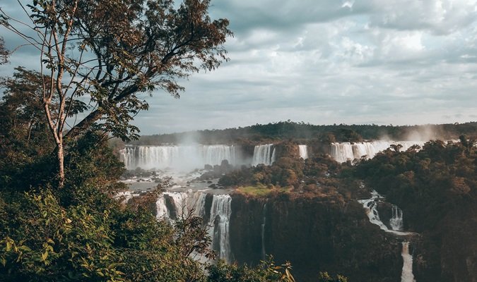 From Urban Bustle to Natural Beauty: São Paulo to Iguazu Falls